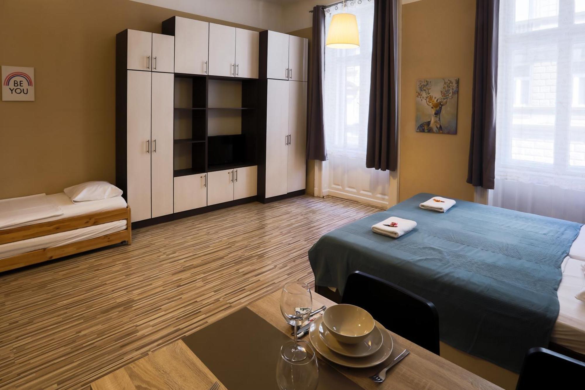 East Station Apartments Budapest Eksteriør bilde